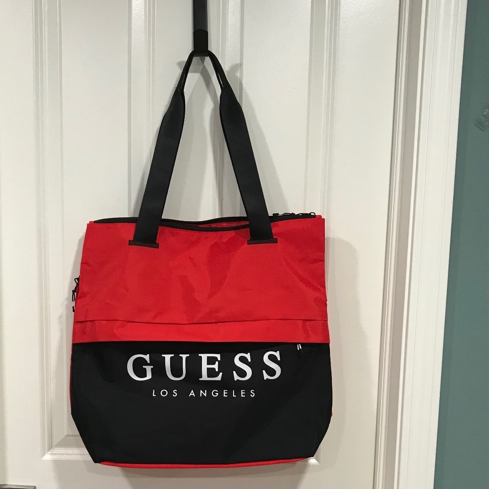 Guess. Tote bag